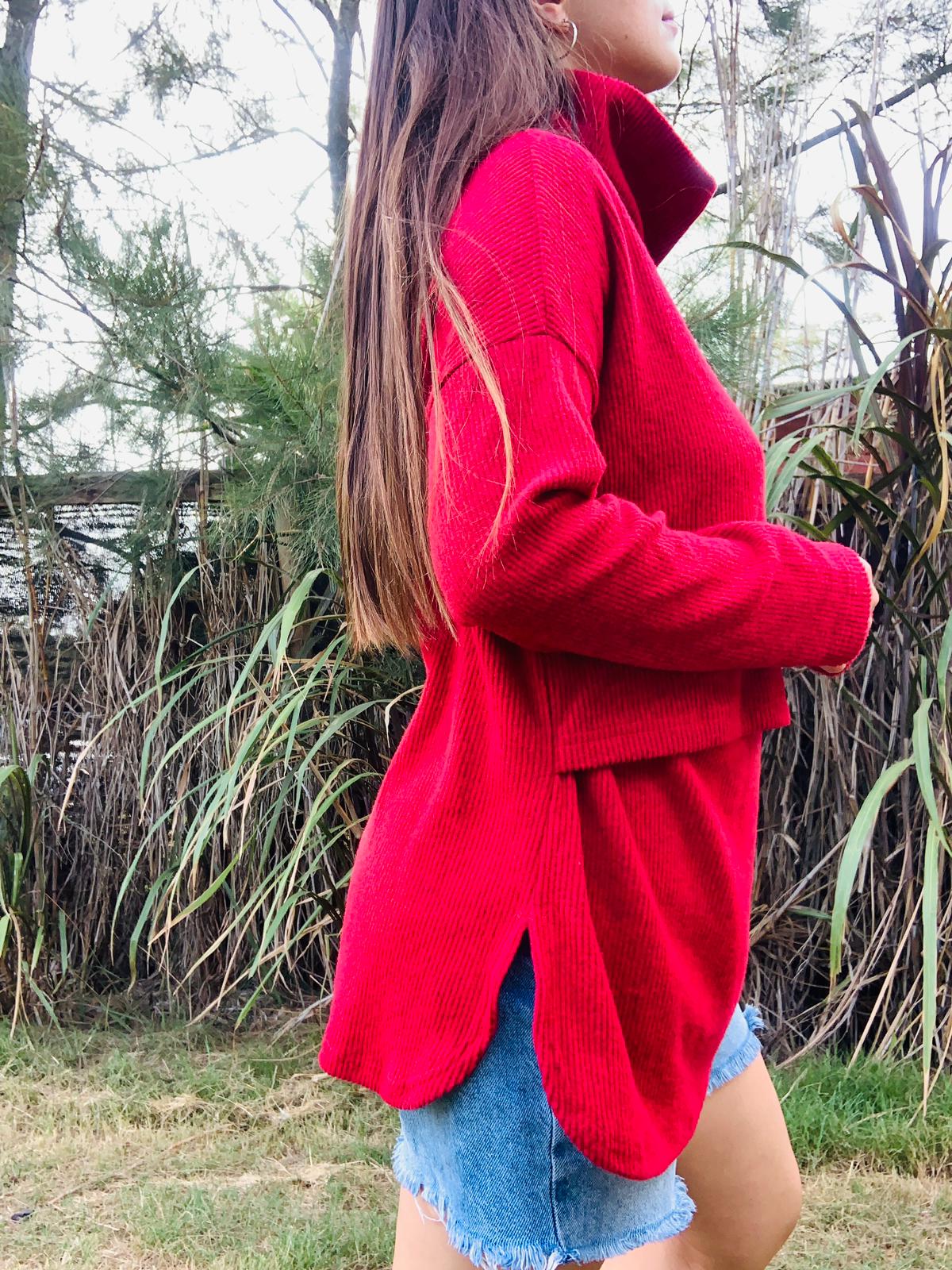 Buzo maternal cuello alto